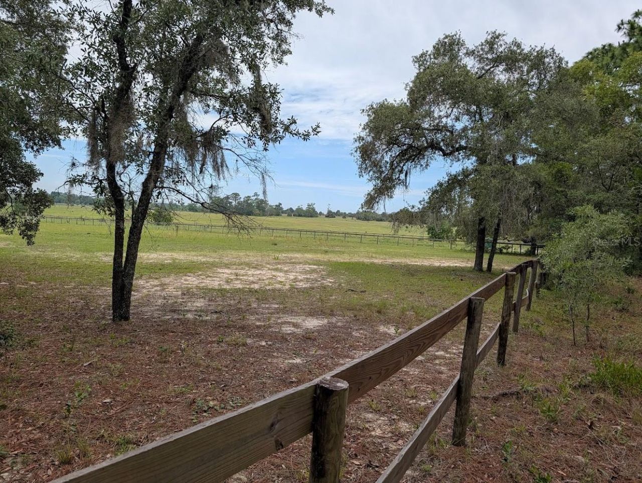 Sw Half Moon Drive, Dunnellon, FL 34431 Photo
