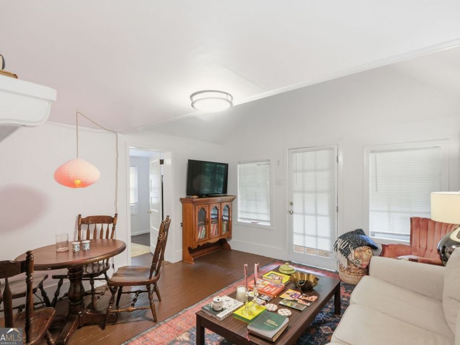 Property Image 32