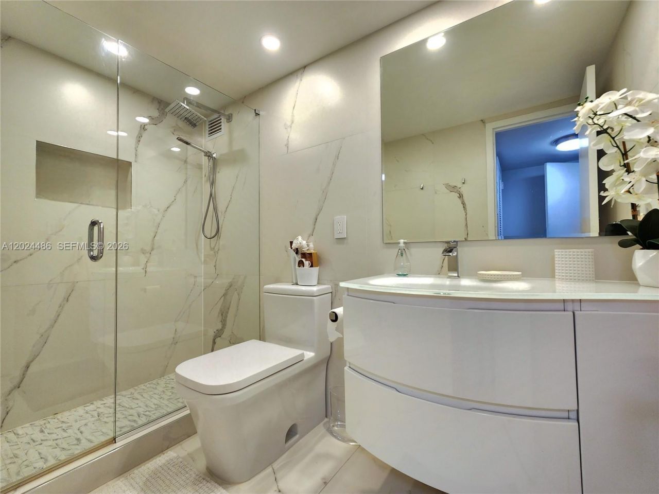 2030 S Ocean Dr , Unit 923, Hallandale Beach, FL 33009 Photo