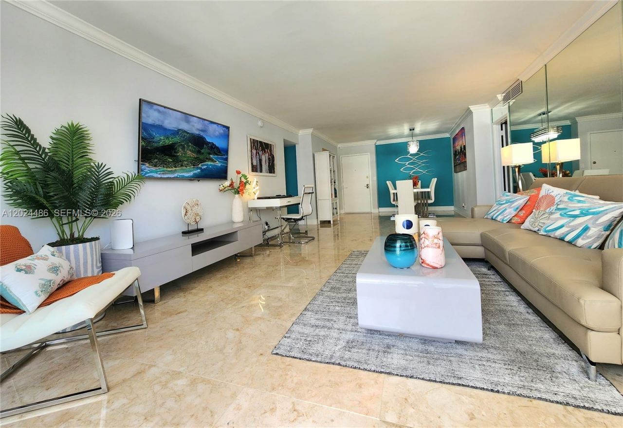 2030 S Ocean Dr , Unit 923, Hallandale Beach, FL 33009 Photo