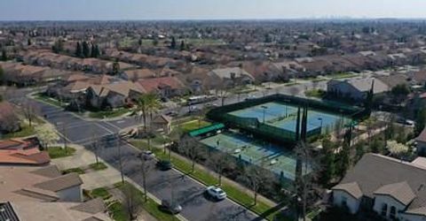 120 Pelican Bay, Sacramento, CA 95835 Photo