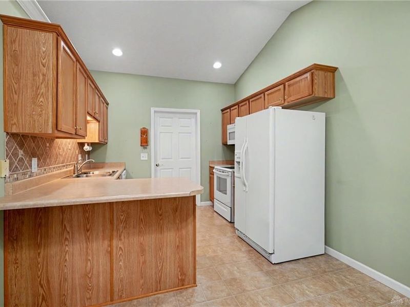 602 Meadowview Court, Carlisle, OH 45005 Photo 16
