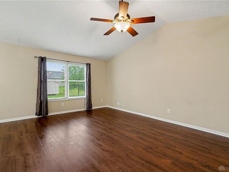 602 Meadowview Court, Carlisle, OH 45005 Photo 8