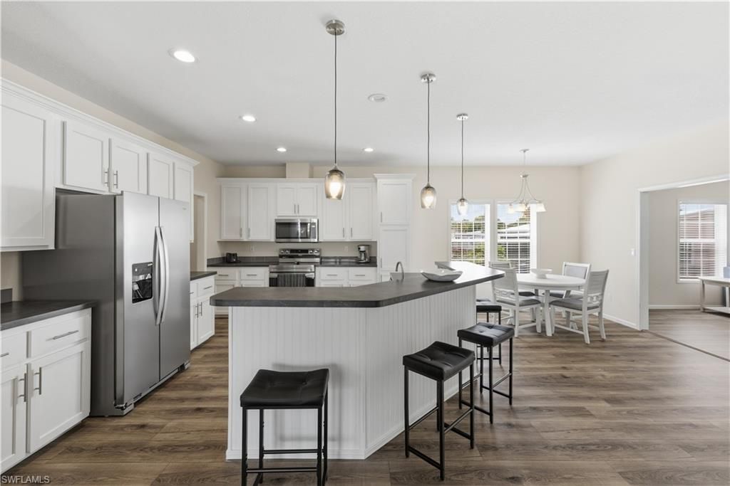 24 Red Poinciana Dr , Fort Myers, FL 33908 Photo