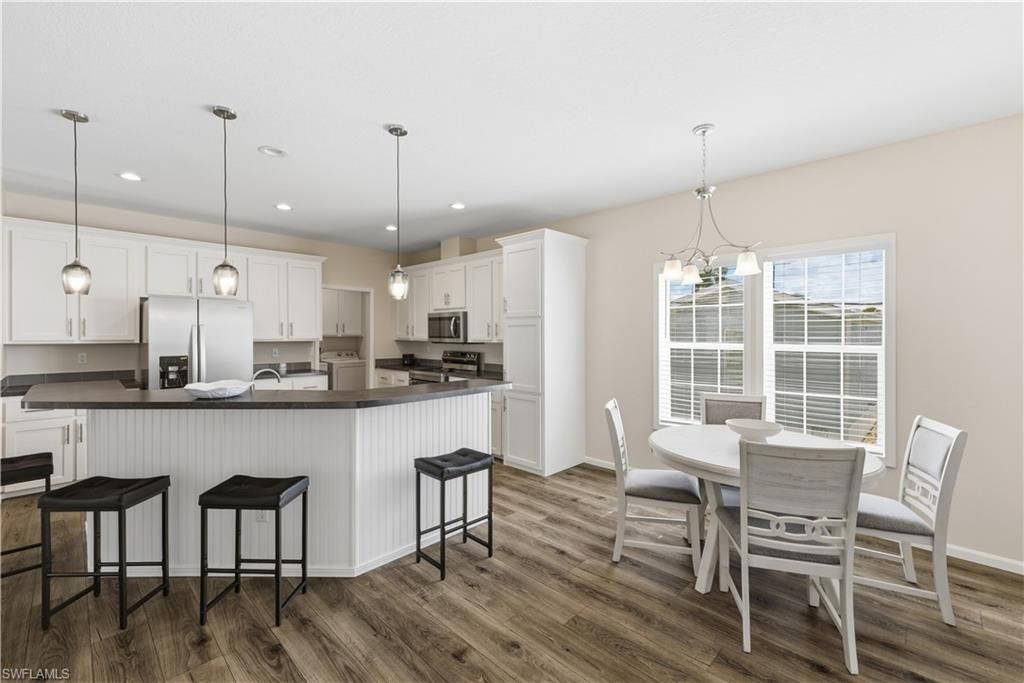 24 Red Poinciana Dr , Fort Myers, FL 33908 Photo