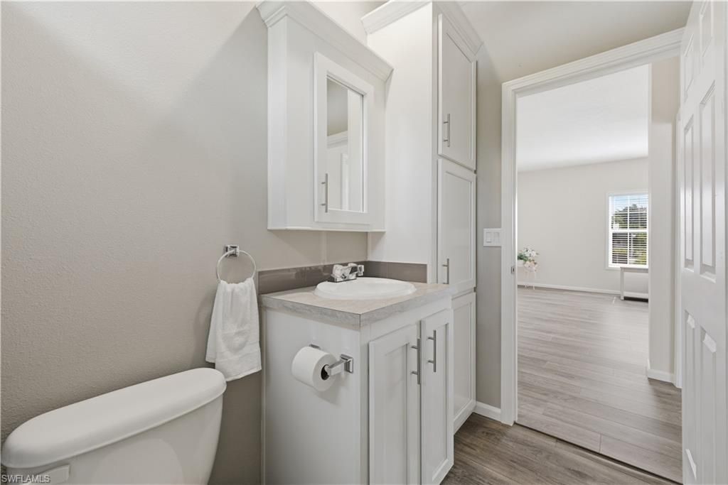 24 Red Poinciana Dr , Fort Myers, FL 33908 Photo