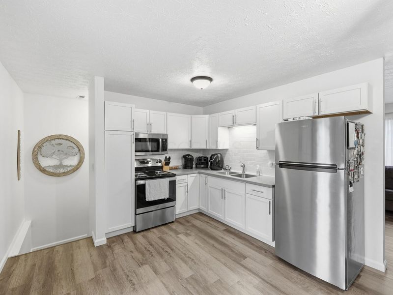 2655 Lisa Kim Lane, Nashport, OH 43830 Photo 11