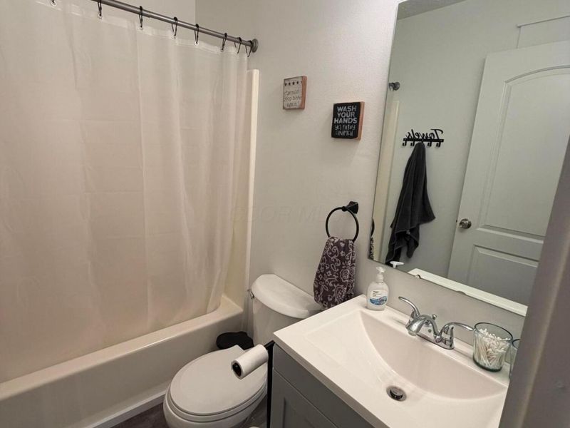 2655 Lisa Kim Lane, Nashport, OH 43830 Photo 12