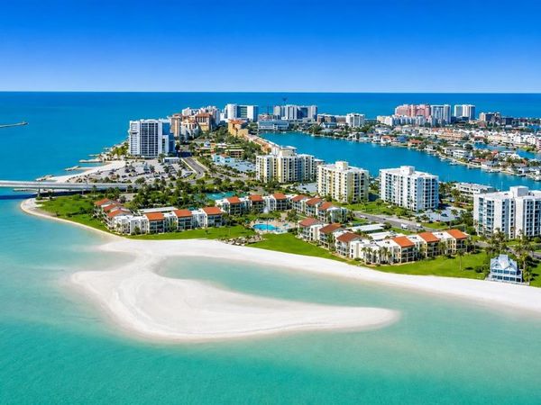 800 S GULFVIEW BOULEVARD , Unit 908, CLEARWATER BEACH, FL 33767