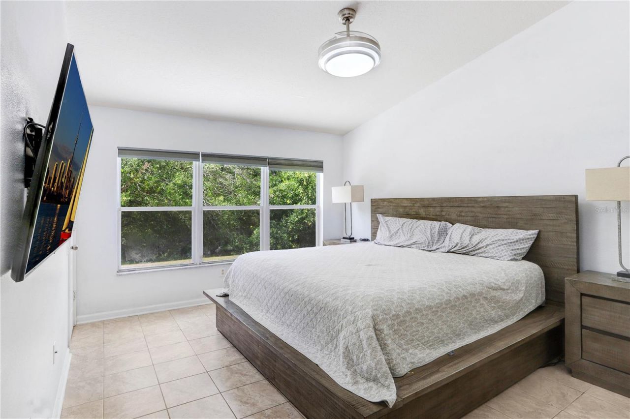 4986 Pond Ridge Drive , Riverview, FL 33578 Photo