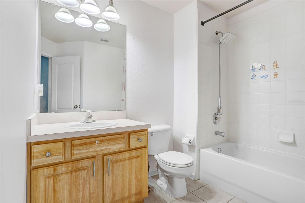 4986 Pond Ridge Drive , Riverview, FL 33578 Photo