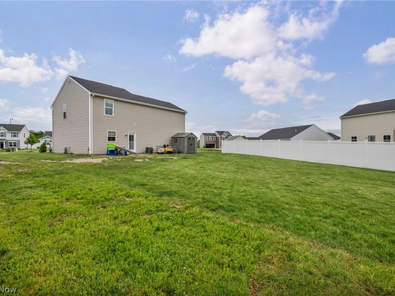 613 Cherrywood Lane, Painesville Township, OH 44077 Photo 32