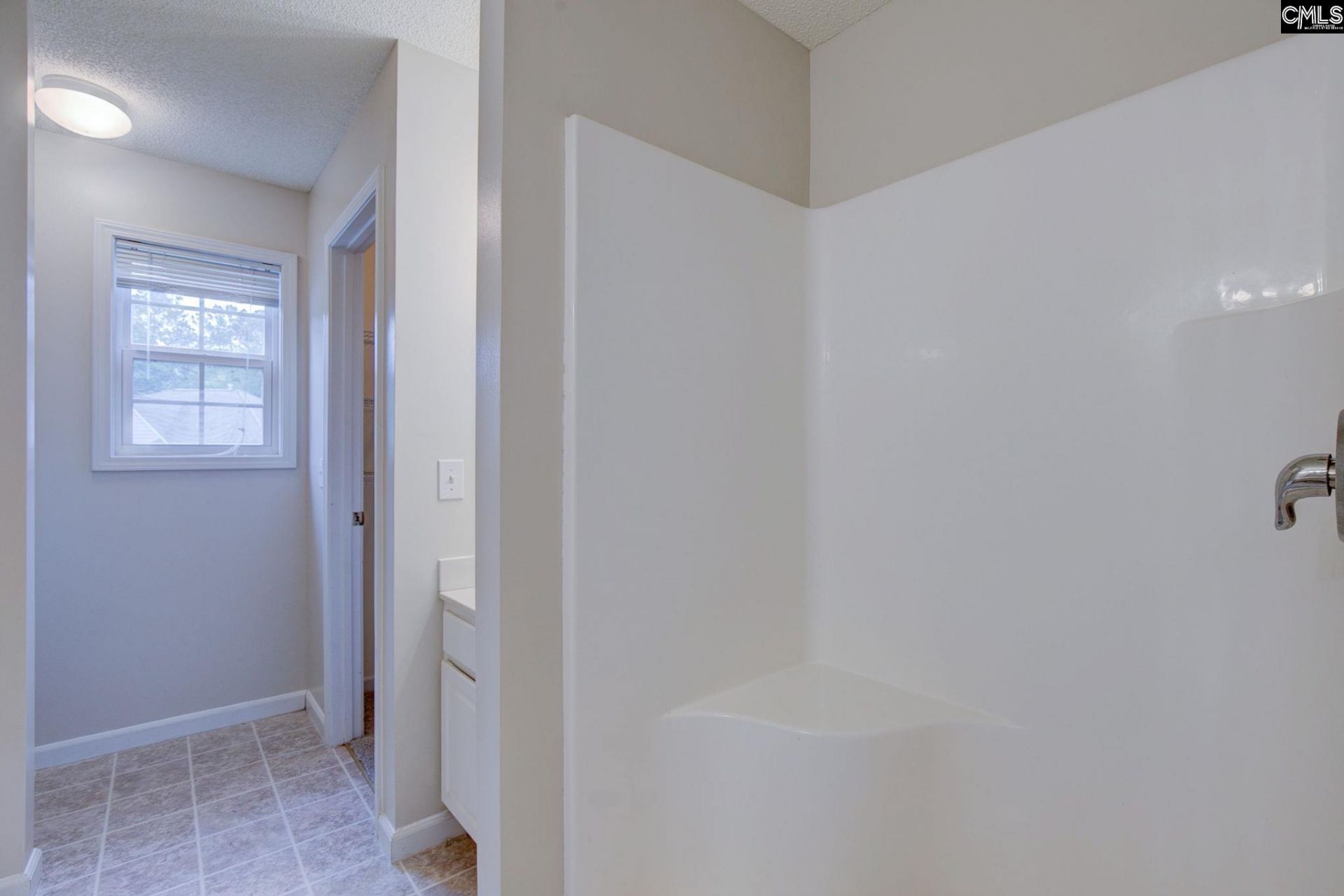 125 Fallstaff Road  Photo 32