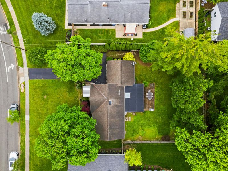 2656 Zollinger Road, Upper Arlington, OH 43221 Photo 54