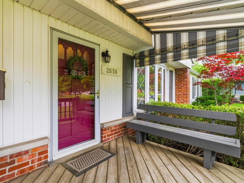 2656 Zollinger Road, Upper Arlington, OH 43221 Photo 7
