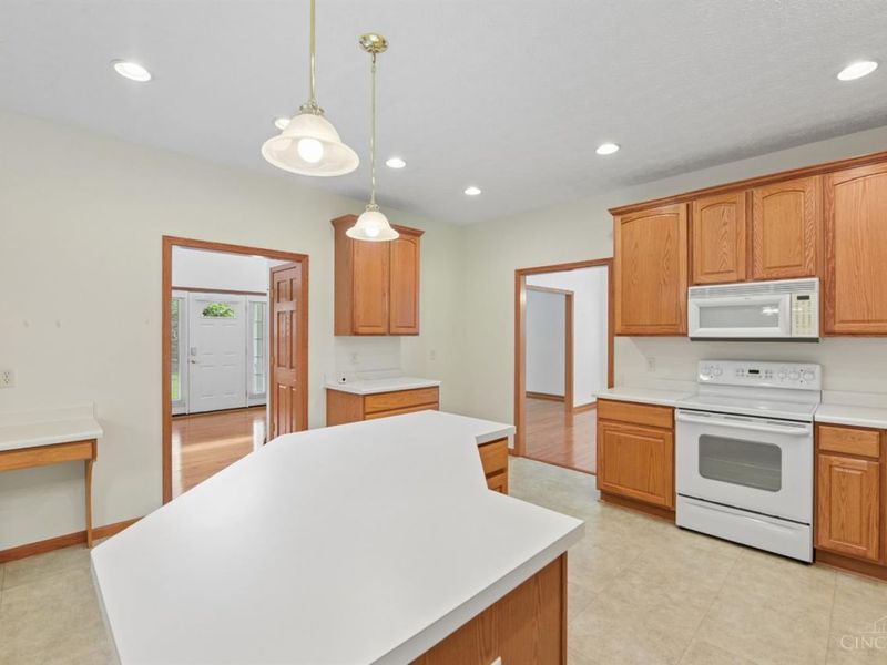 1109 Asbury Road, Anderson Twp, OH 45255 Photo 18