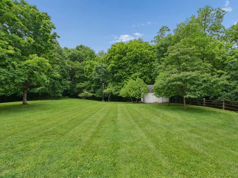 1109 Asbury Road, Anderson Twp, OH 45255 Photo 9