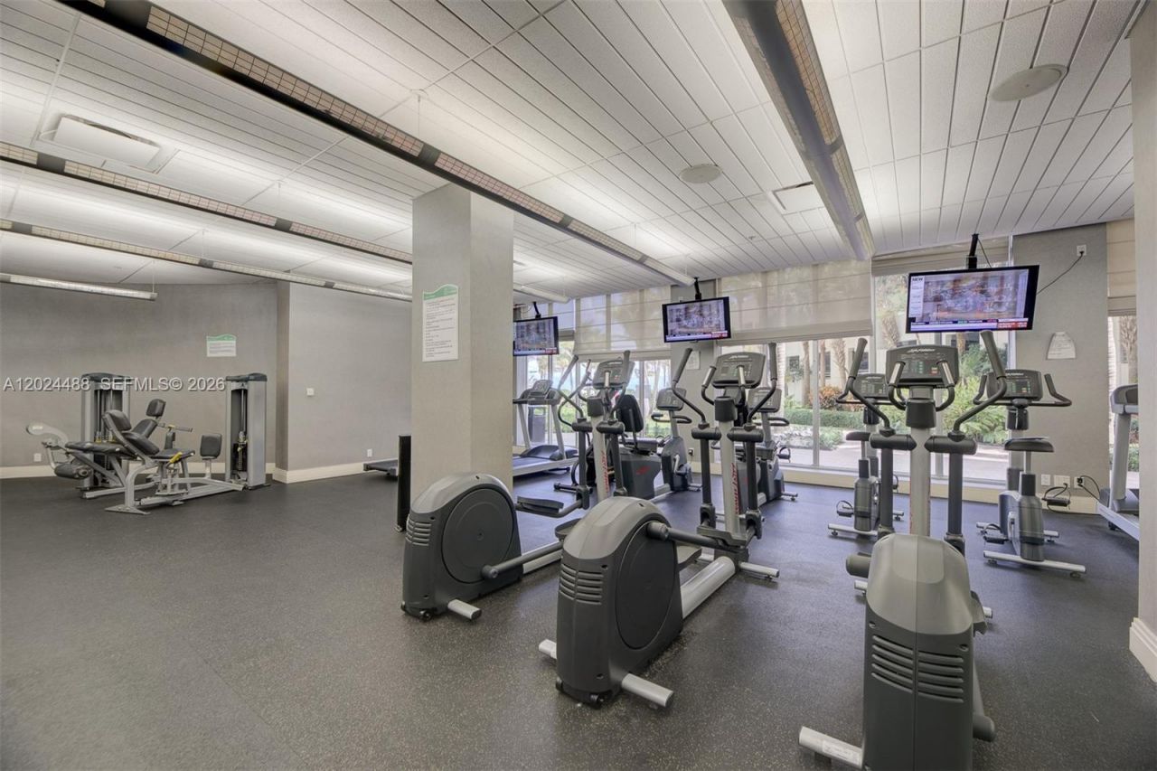 3801 S Ocean Drive , Unit 5L, Hollywood, FL 33019 Photo