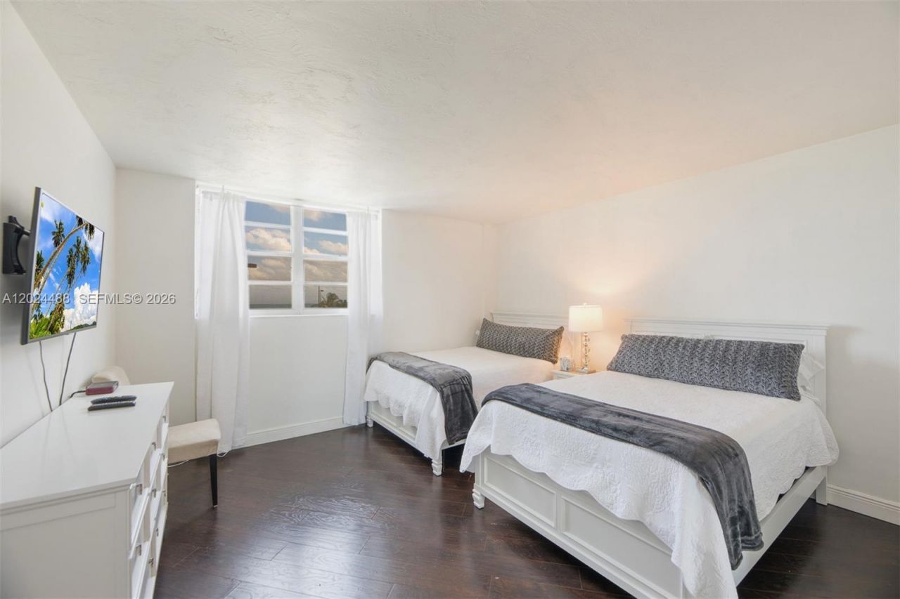 3801 S Ocean Drive , Unit 5L, Hollywood, FL 33019 Photo