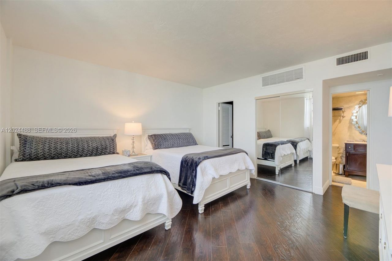 3801 S Ocean Drive , Unit 5L, Hollywood, FL 33019 Photo
