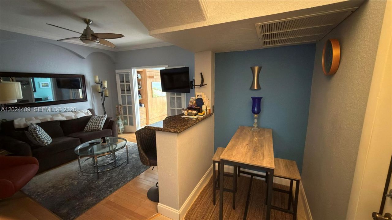 401 NE 16th Ave , Unit 2, Fort Lauderdale, FL 33301 Photo