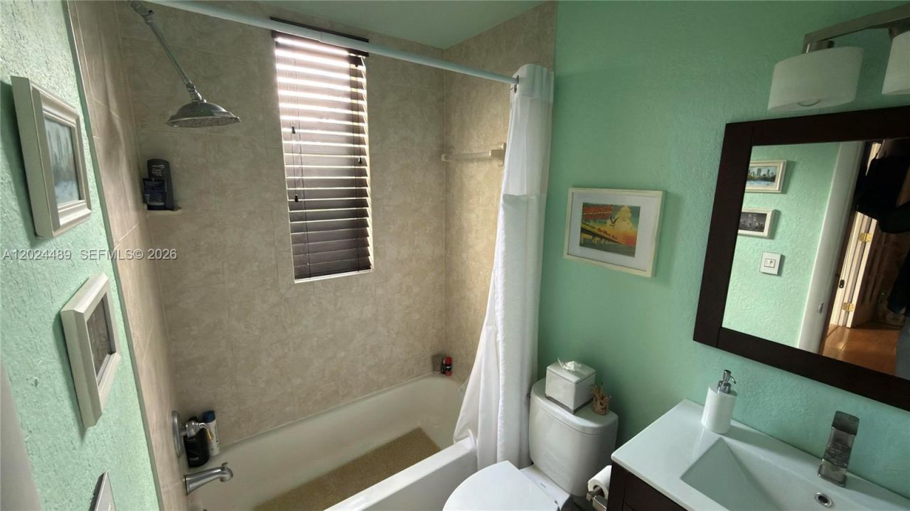 401 NE 16th Ave , Unit 2, Fort Lauderdale, FL 33301 Photo