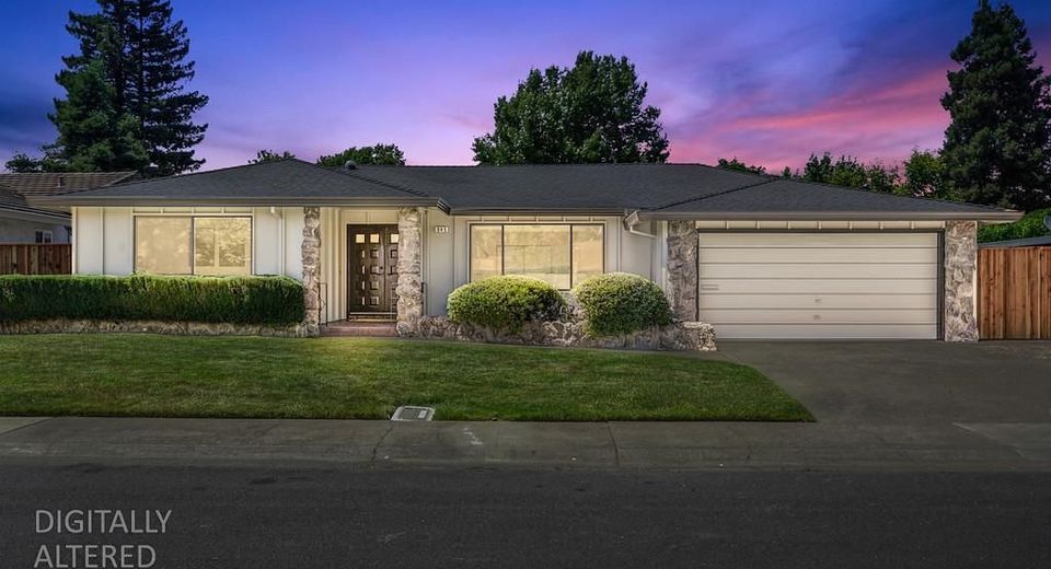 945 Trestle Glen Way, Sacramento, CA 95831 Photo