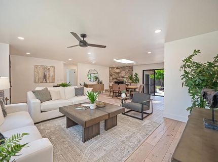 945 Trestle Glen Way, Sacramento, CA 95831 Photo