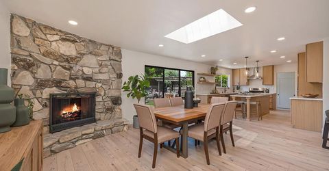945 Trestle Glen Way, Sacramento, CA 95831 Photo