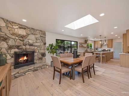 945 Trestle Glen Way, Sacramento, CA 95831 Photo