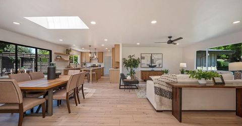 945 Trestle Glen Way, Sacramento, CA 95831 Photo