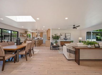 945 Trestle Glen Way, Sacramento, CA 95831 Photo