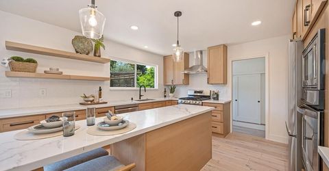 945 Trestle Glen Way, Sacramento, CA 95831 Photo