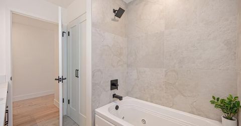 945 Trestle Glen Way, Sacramento, CA 95831 Photo