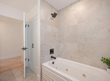 945 Trestle Glen Way, Sacramento, CA 95831 Photo