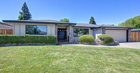 945 Trestle Glen Way, Sacramento, CA 95831 Photo