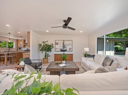 945 Trestle Glen Way, Sacramento, CA 95831 Photo
