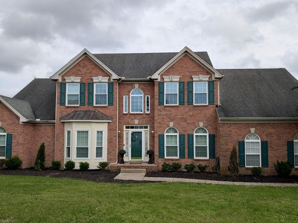 2010 Brunswick Dr, Lebanon, TN 37087