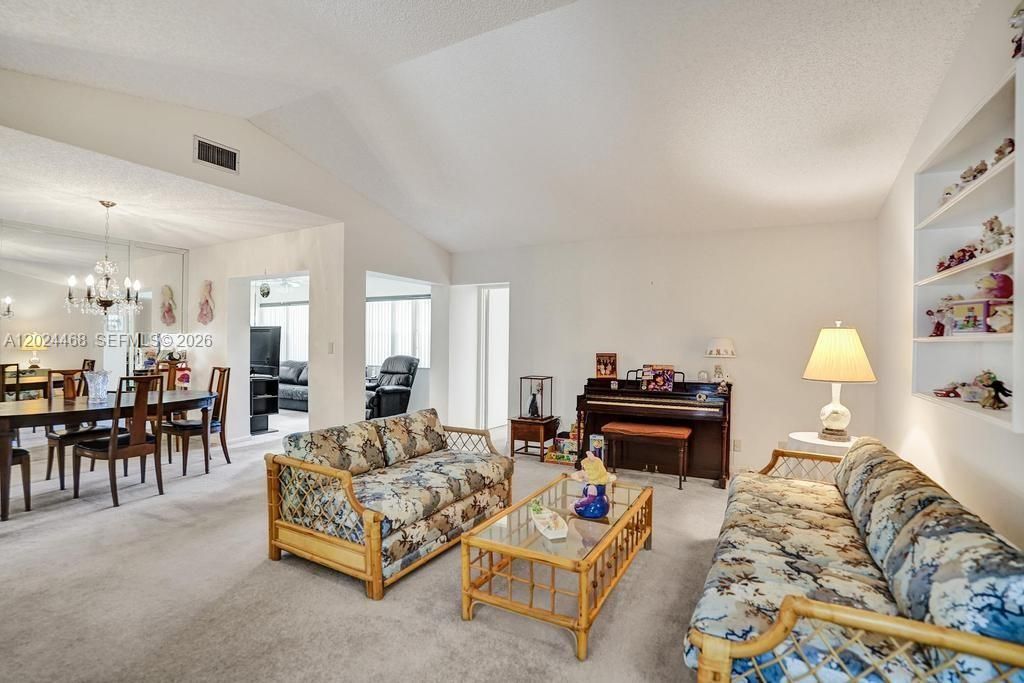 2266 Seagrape Cir, Coconut Creek, FL 33066 Photo