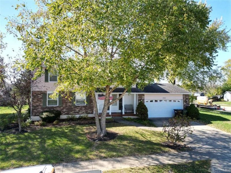 1928 El Camino Drive, Xenia, OH 45385 Photo 1