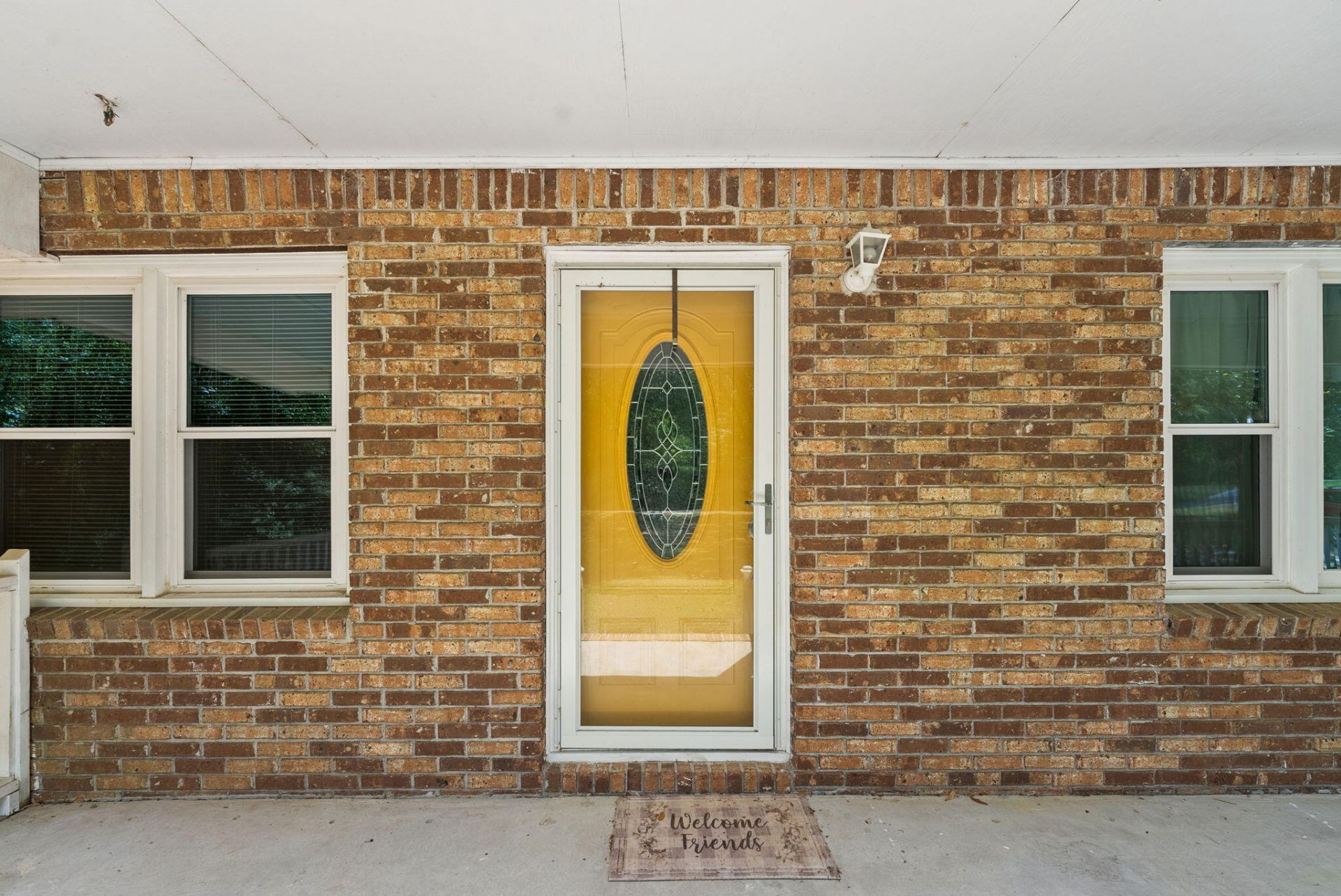 1147 Walter Road Photo 12