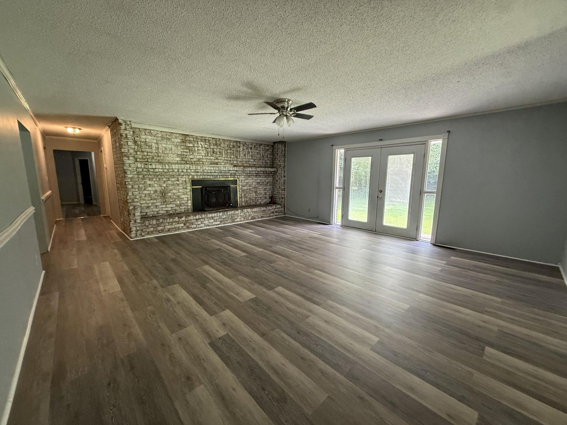 1147 Walter Road Photo 19
