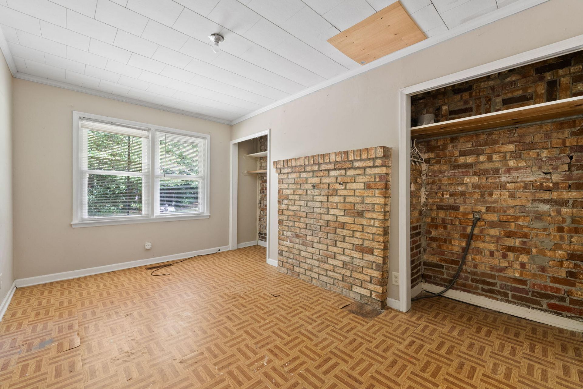 1147 Walter Road Photo 23