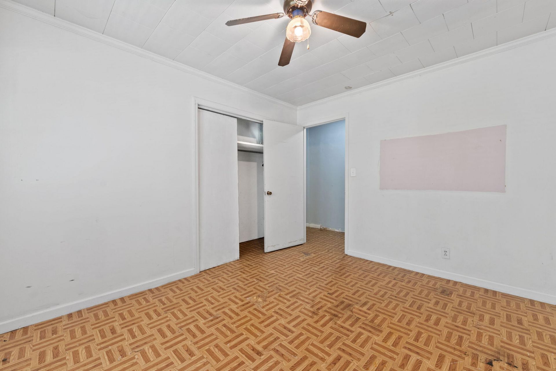 1147 Walter Road Photo 24