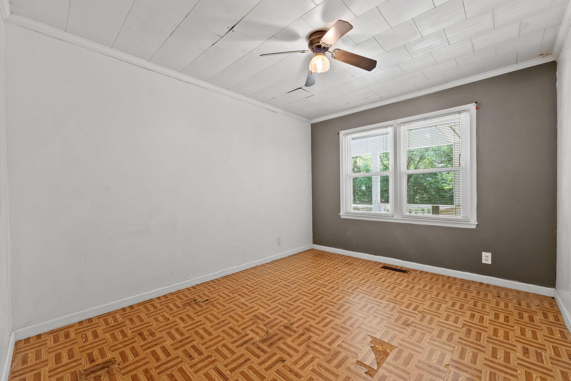 1147 Walter Road Photo 25