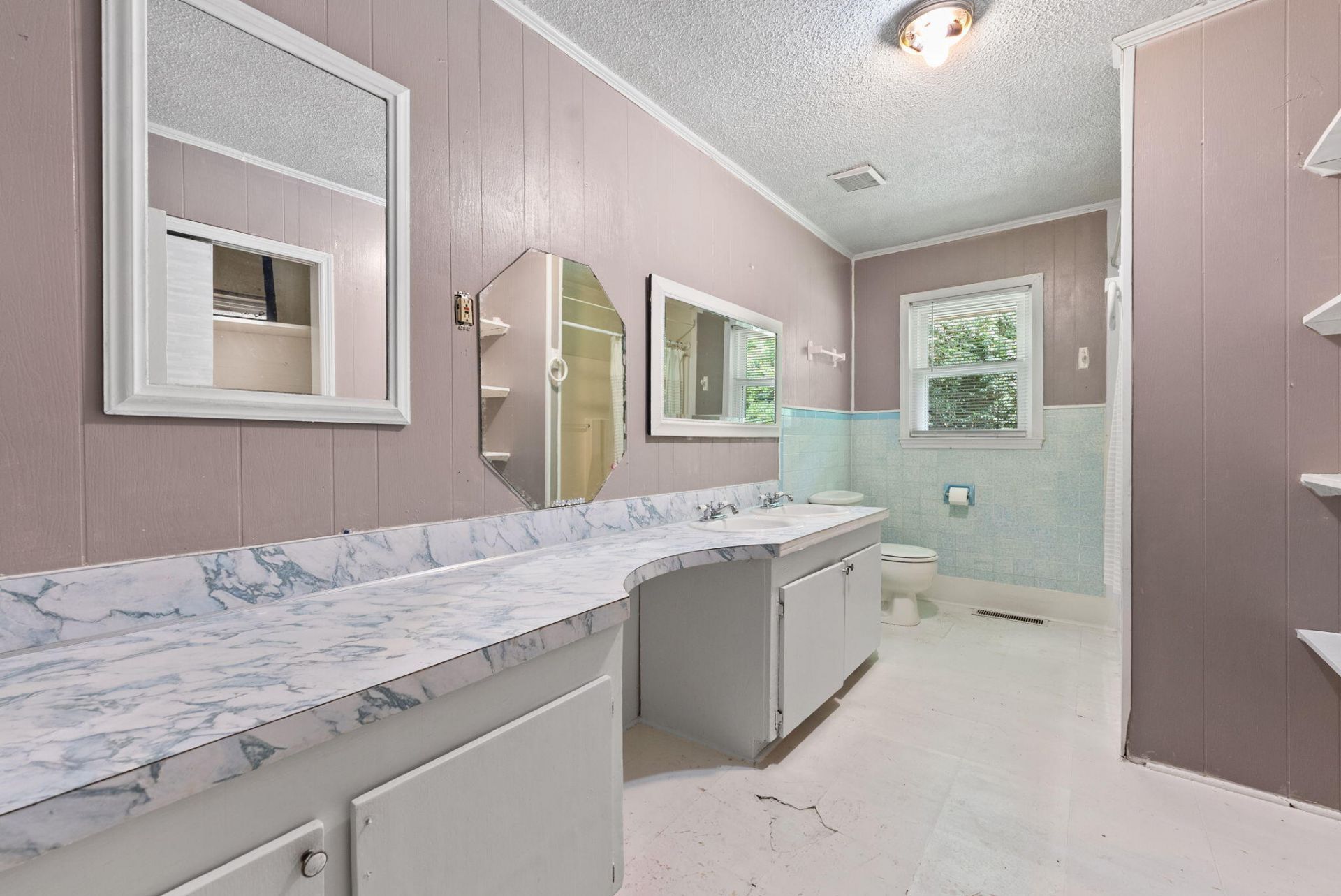 1147 Walter Road Photo 26