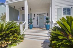 3628 Woodend Way photo 4