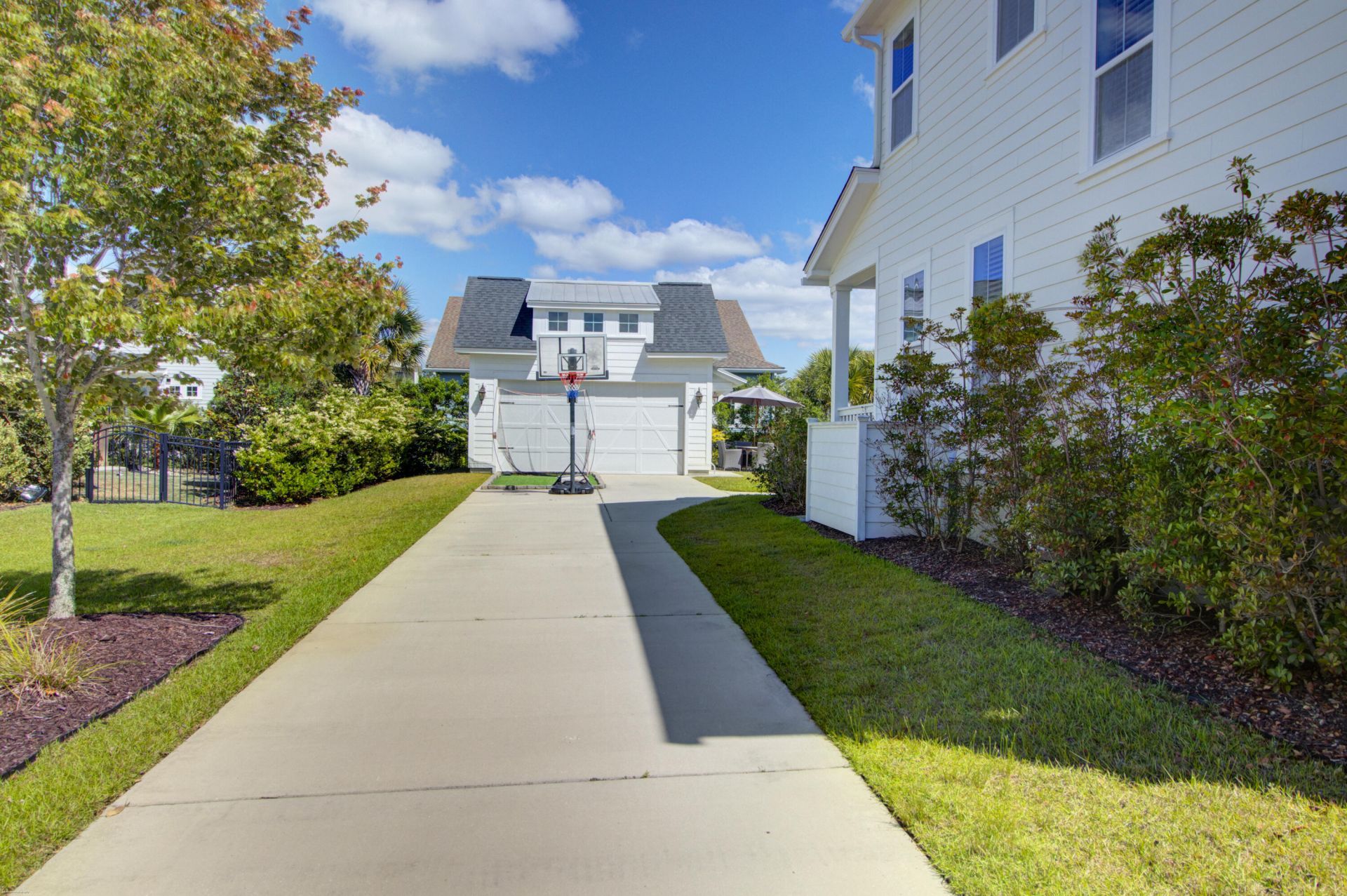 3628 Woodend Way Photo 38