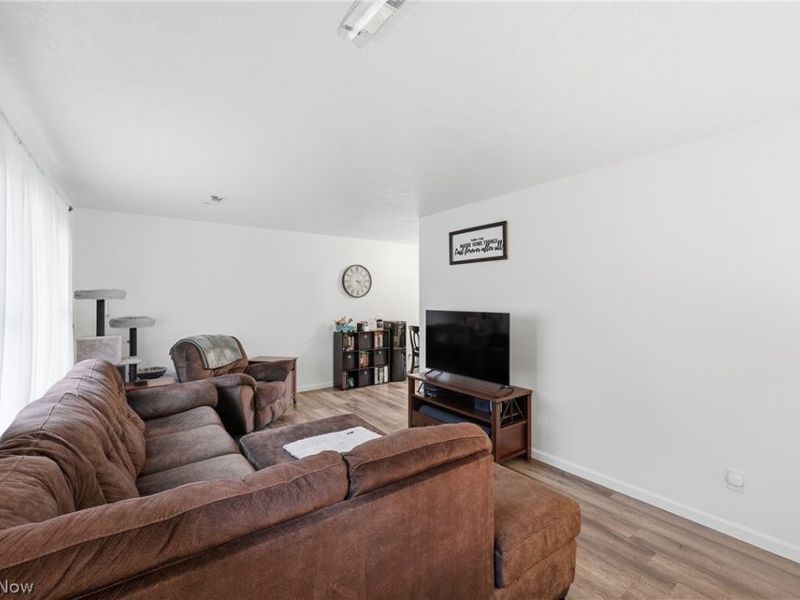 2655 Lisa Kim Lane, Nashport, OH 43830 Photo 11