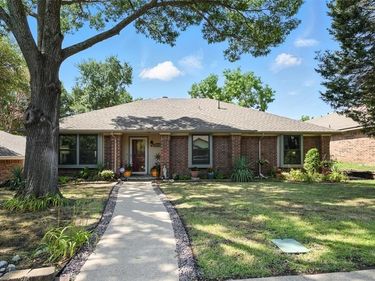 9128 Sweetwater Drive, Dallas, TX 75228